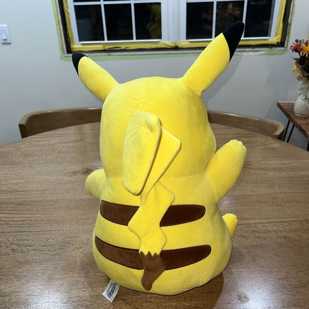 Pokemon Pikachu Plush 23" Plush Officially Licensed Nintendo‎ Jazwares - Picture 6 of 12
